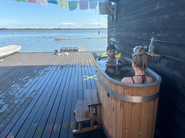 Houseboat Uitzicht Over Veluwemeer, Natuurlokatie, Prachtige Vergezichten Biddinghuizen Kültér fotó